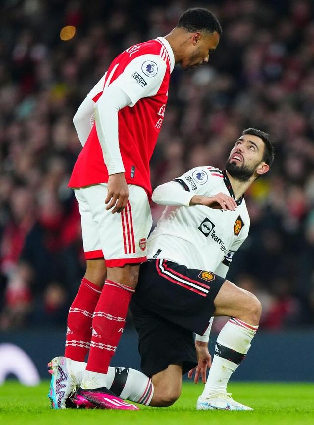 爱游戏大厅-史诗对决！棒球上演极限翻盘