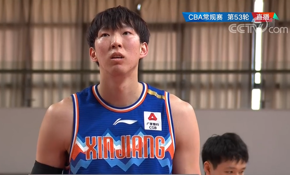 爱游戏在线-包含青岛队力克江苏队，布伦森统治全场的词条