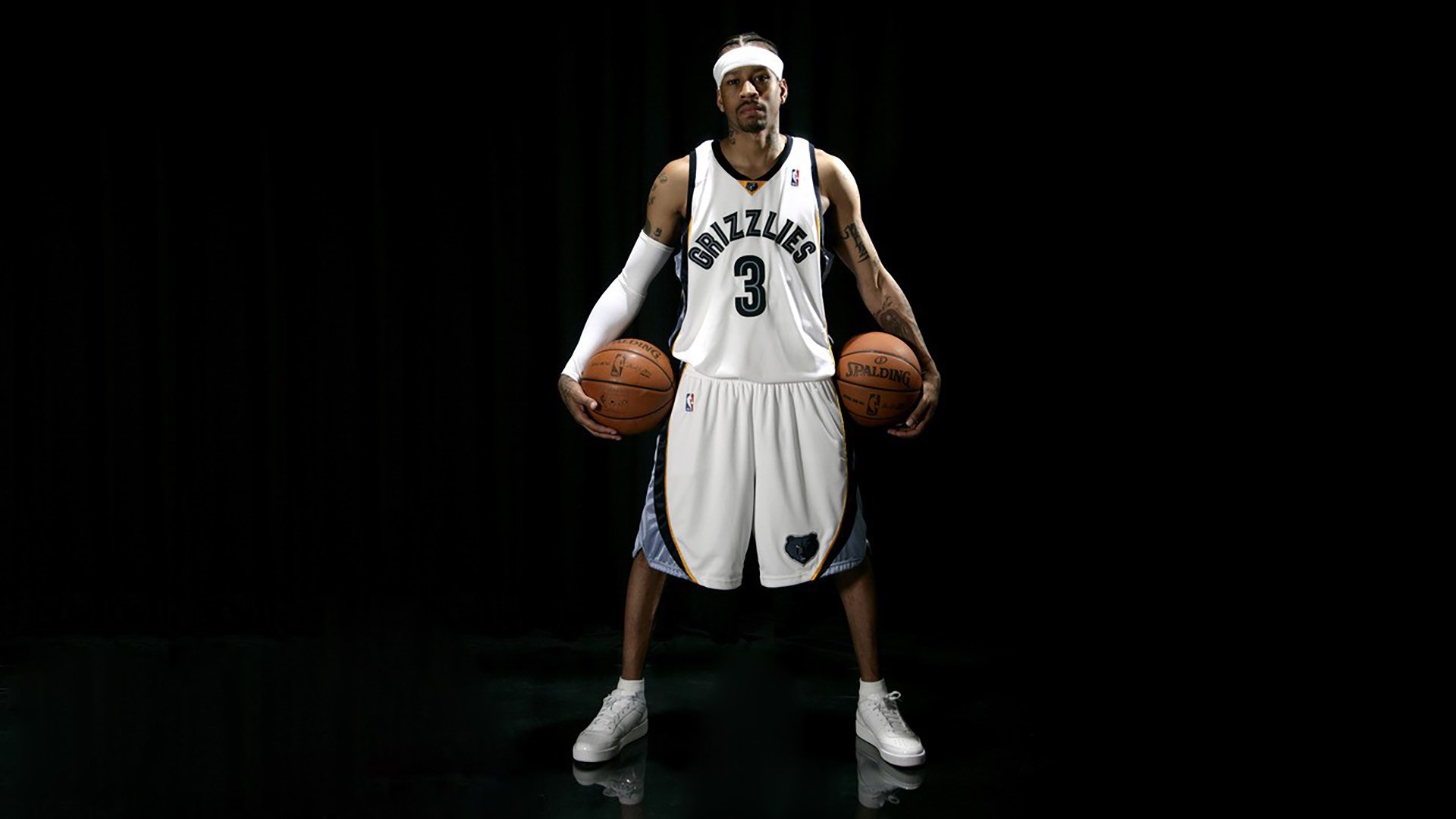 高卢雄鸡展翅力擒劲敌，黄鸭组合闪耀定乾坤