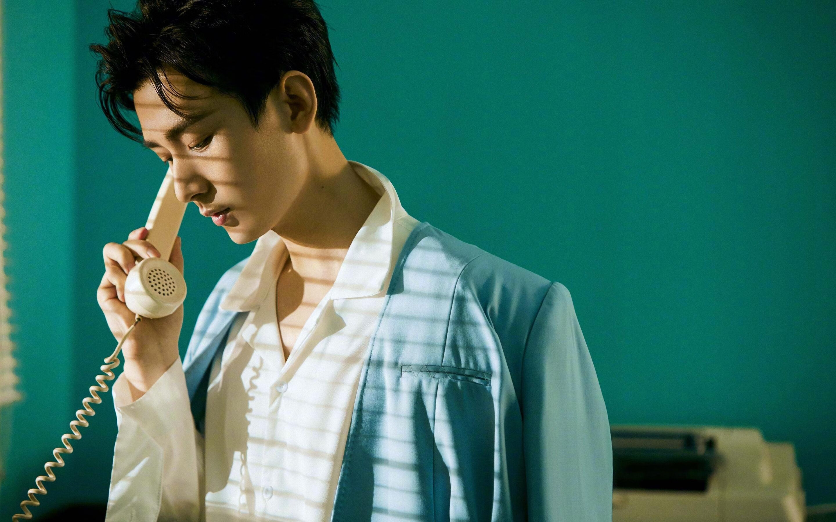 草地的优雅，团体赛的咆哮，兹维列夫温网借来的拉沃尔杯绝杀