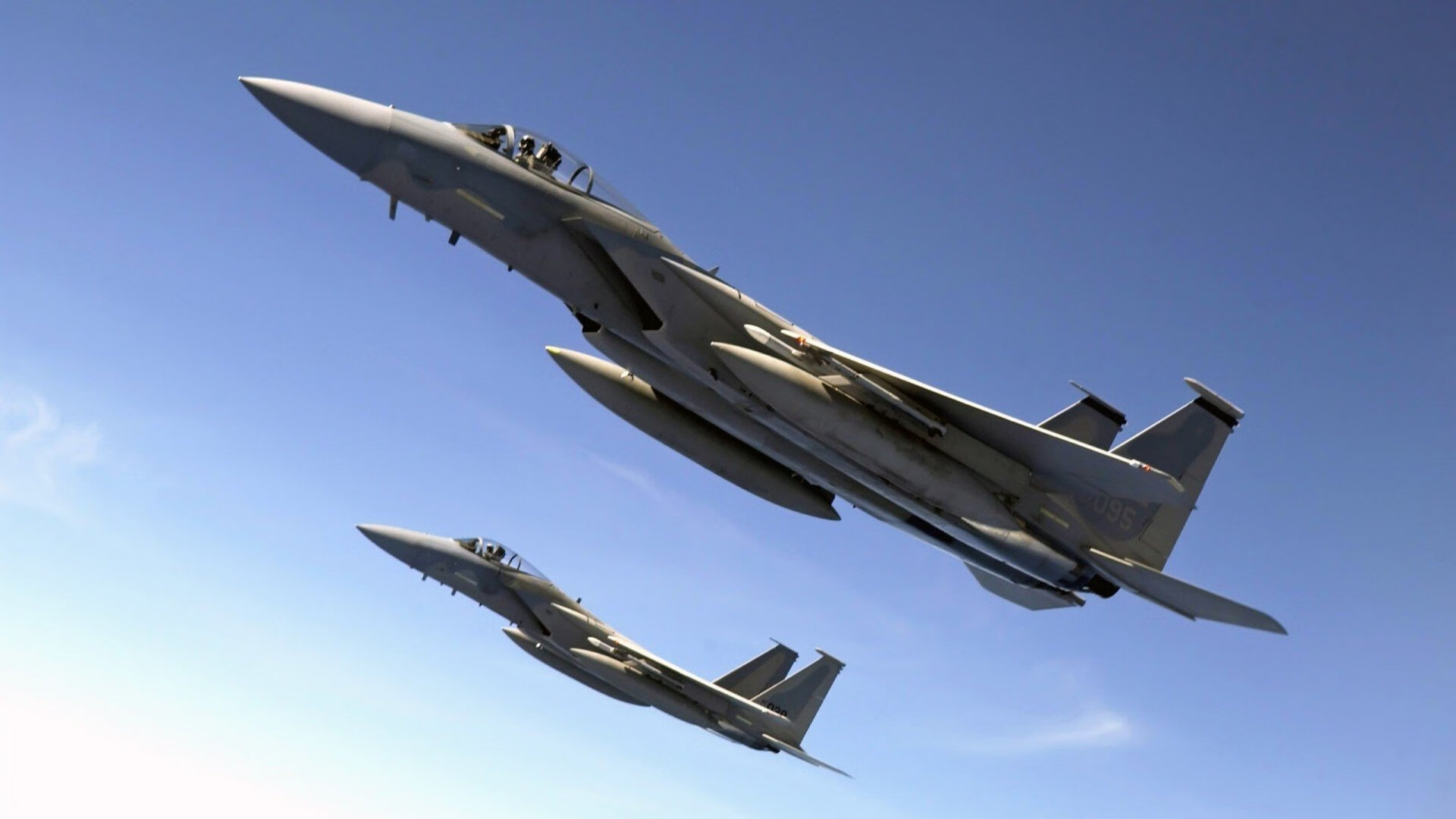 若日尼奥的黄昏漫步,当荷兰郁金香在圣西罗为意大利节拍器绽放