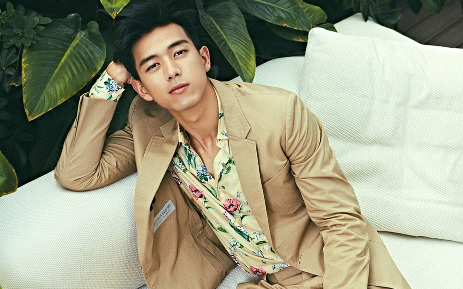 爱游戏-平行宇宙的对决，当库里绝境救赎，马刺的传奇仍在血脉中延续