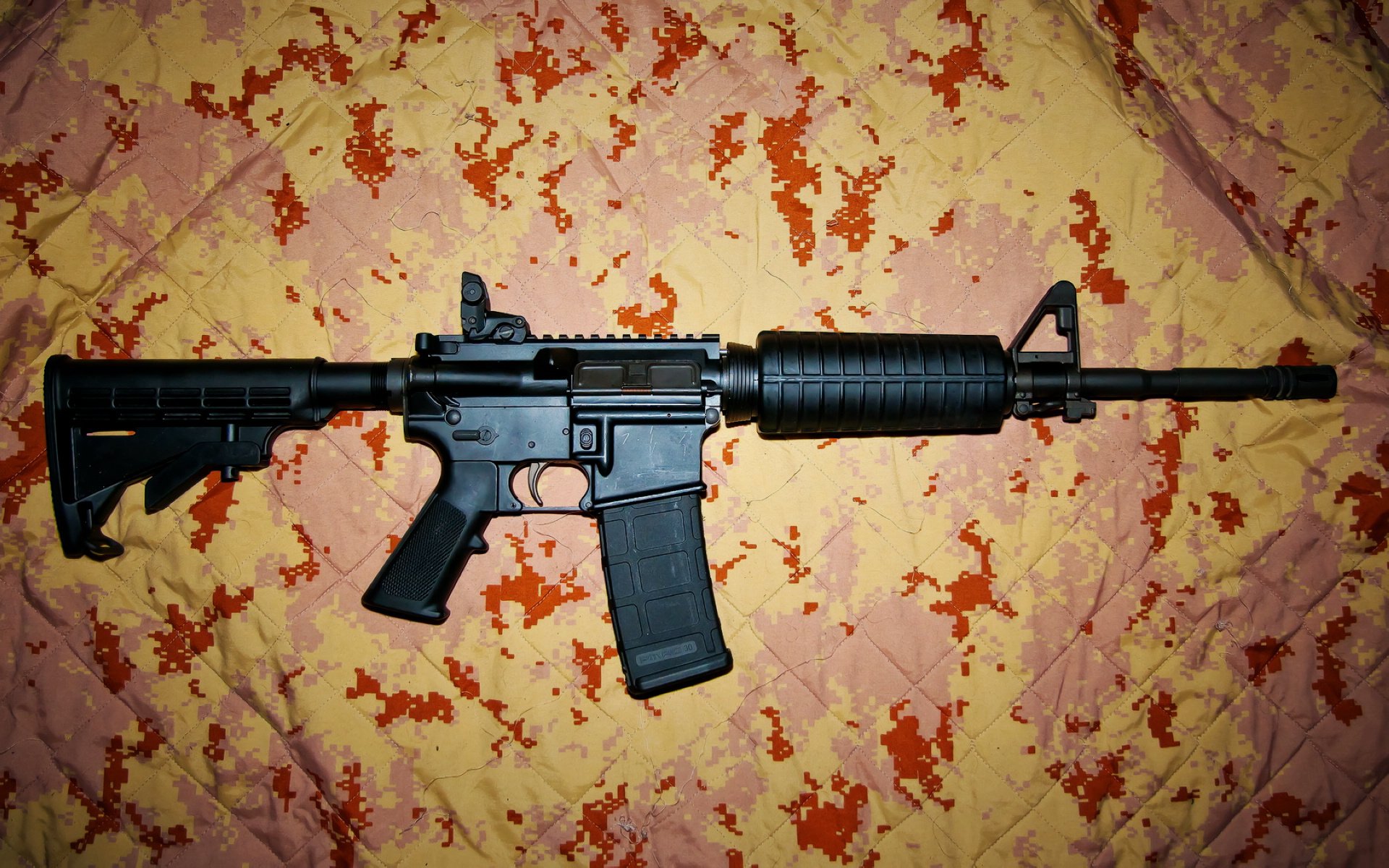 舞台越大越强？克莱定律在鹈鹕与热火的微光中失效