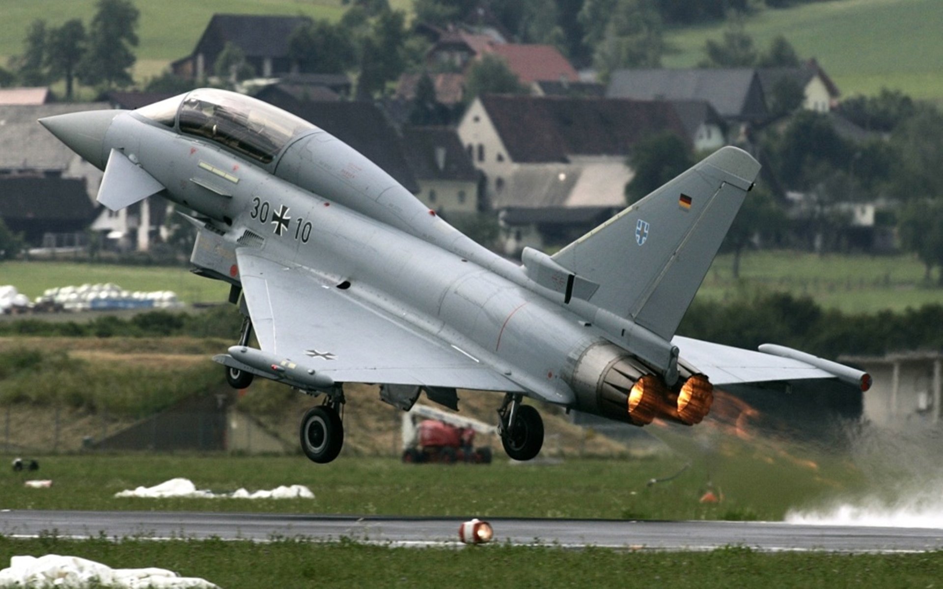 终极战场，字母哥生涯夜映照，公牛险胜深圳队诠释篮球无疆界