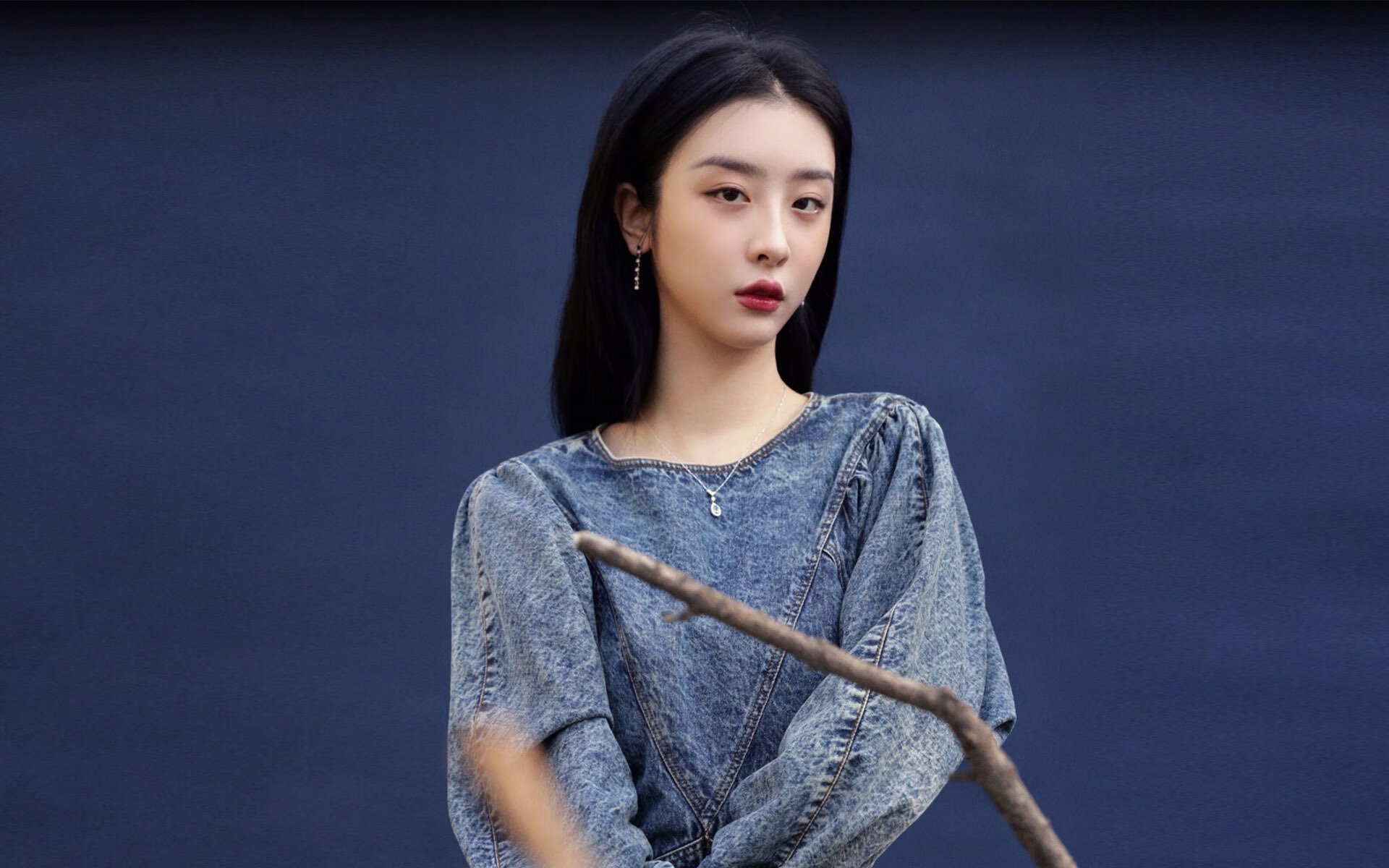 霍伊伦旋风,丹麦新星强压皇家社会,为英超争冠焦点战添火加薪