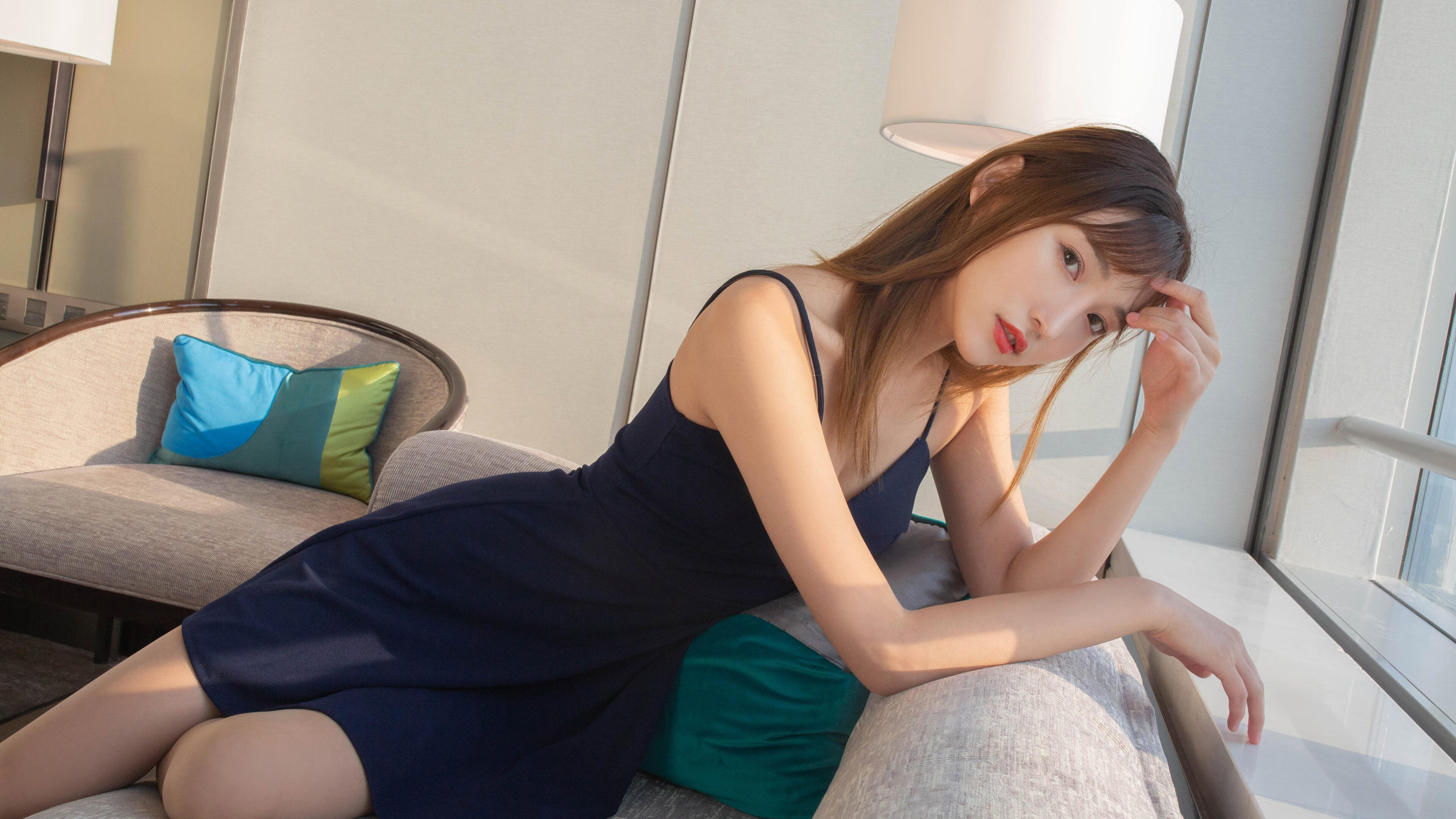 隔空相望的篮球荣光，当步行者鏖战爵士，东契奇在欧冠舞台改写剧本