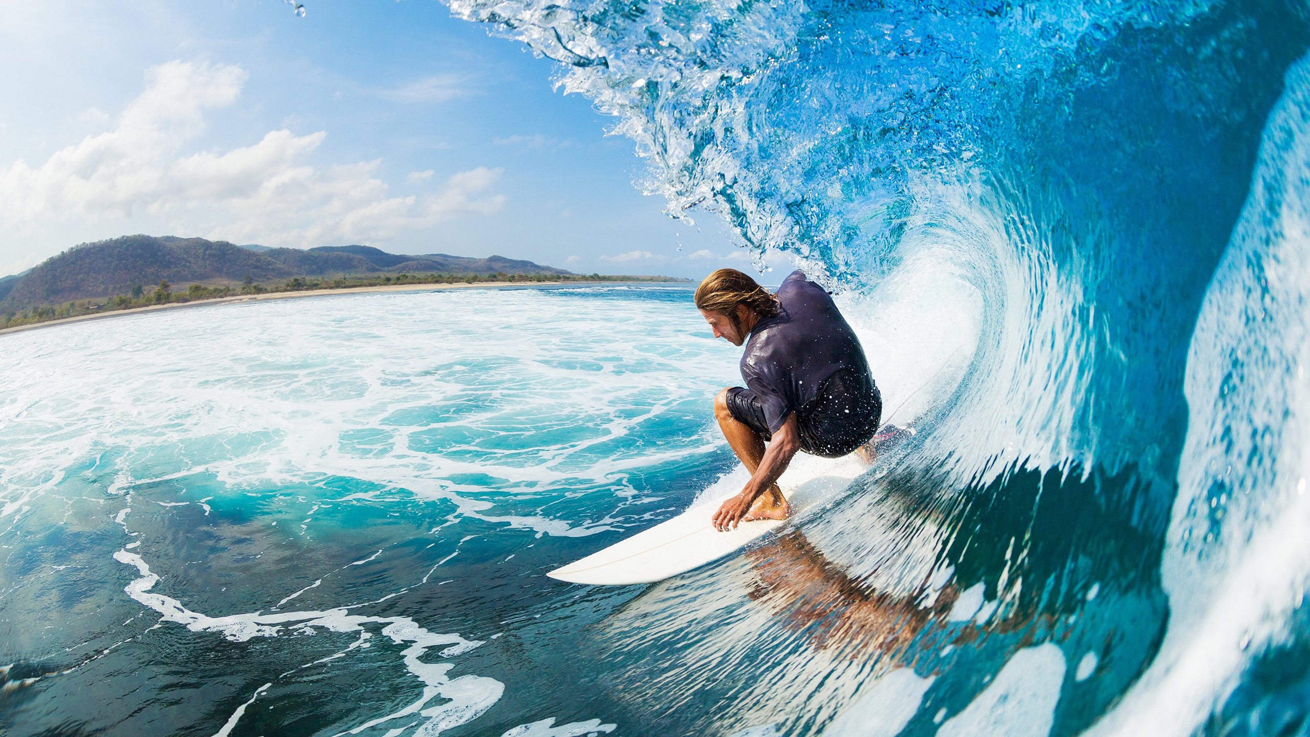 隔空相望的篮球荣光，当步行者鏖战爵士，东契奇在欧冠舞台改写剧本