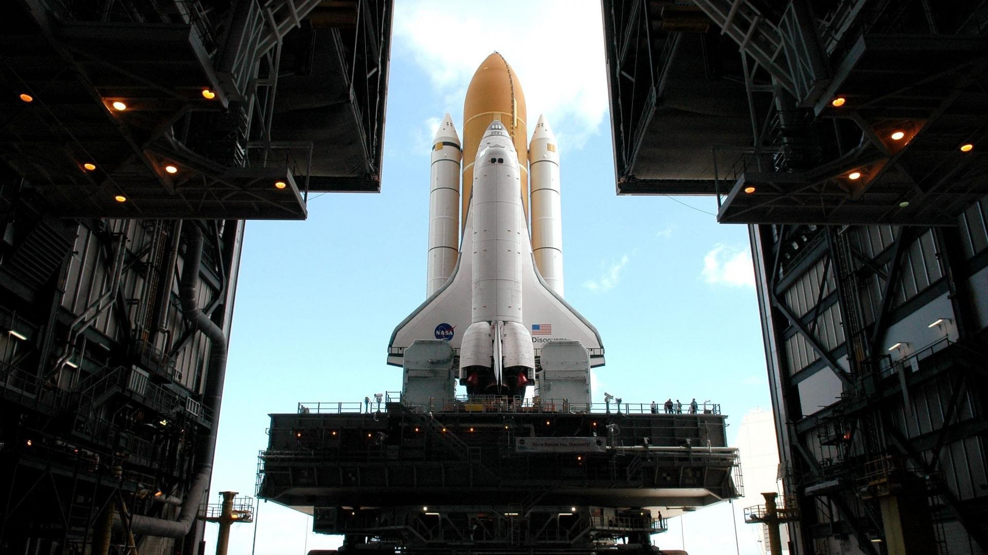 当浓眉化身拉文，湖人末节窒息攻防绞碎马刺青春风暴