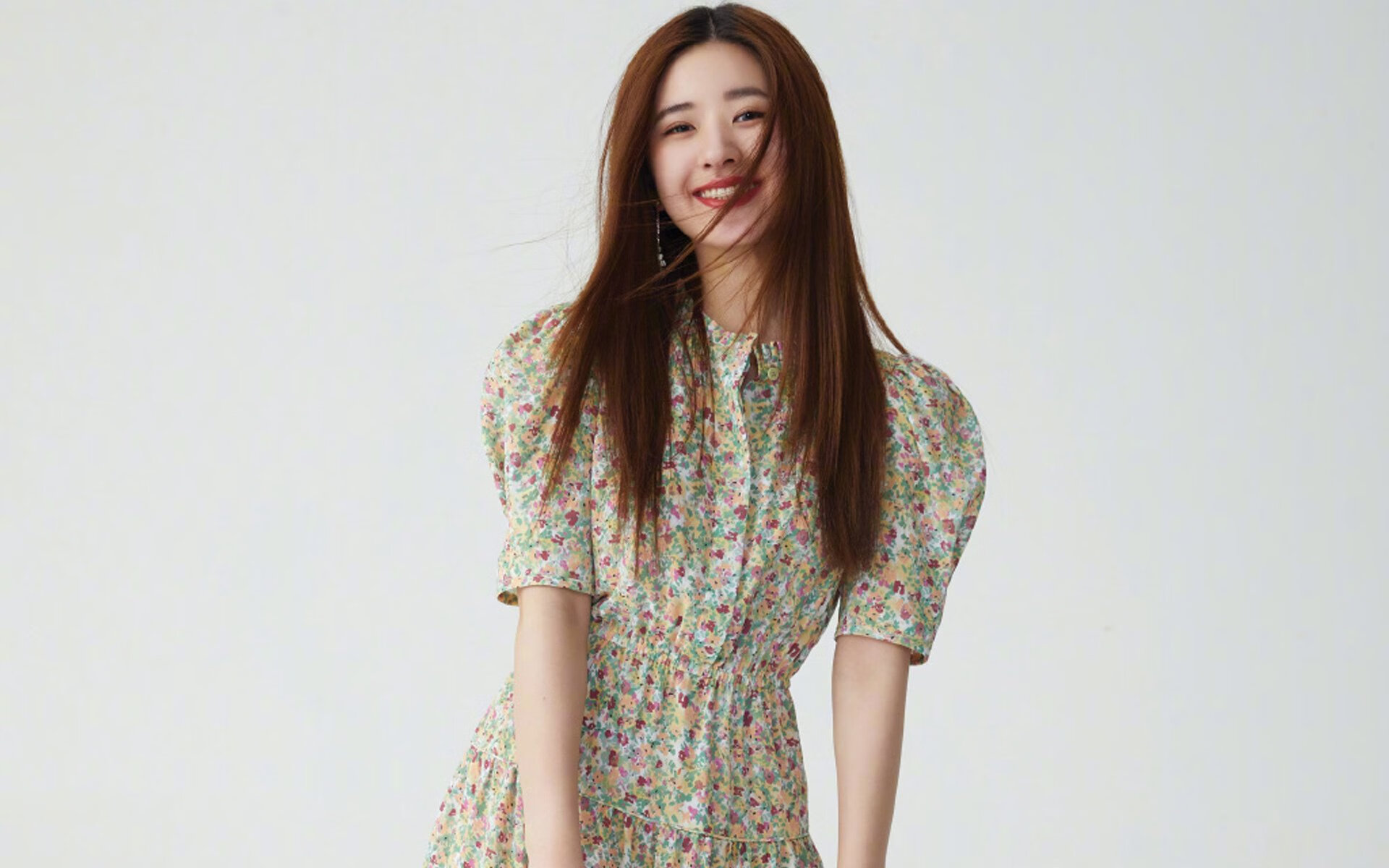 米切尔三节摧毁魔术,一场被快进的东部卡位战