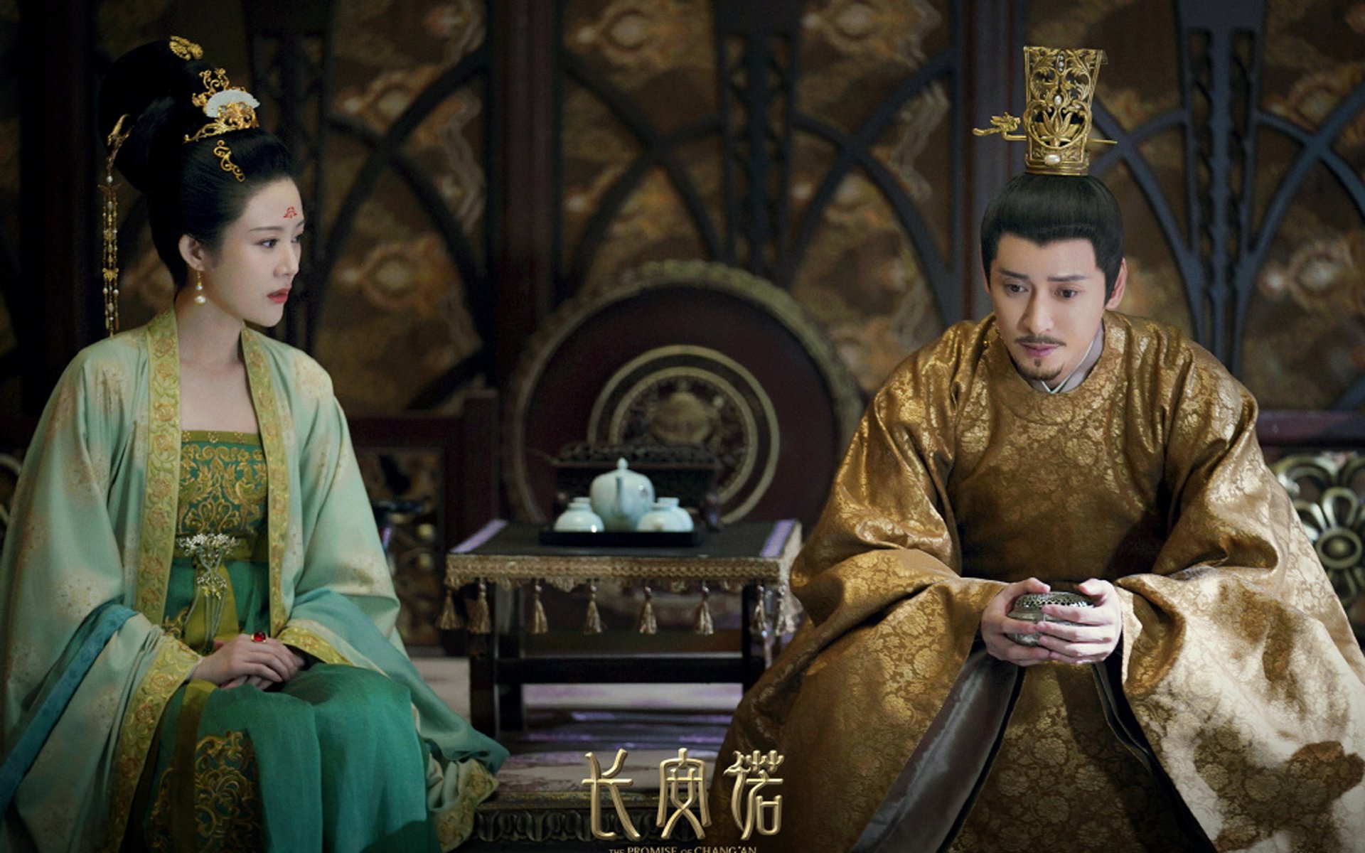 悬念反转型，突出弱旅掀翻豪门的戏剧性